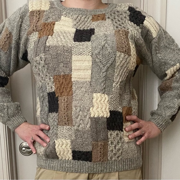 Women’s Patchwork Knit Sweater in Neutral Tones no tags fits size M/L - Picture 5 of 6